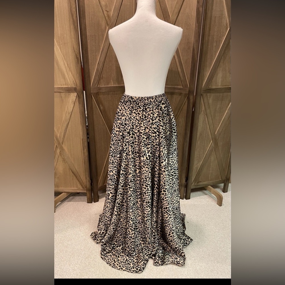 Truth Animal Print Maxi Skirt size XL mod wife goth